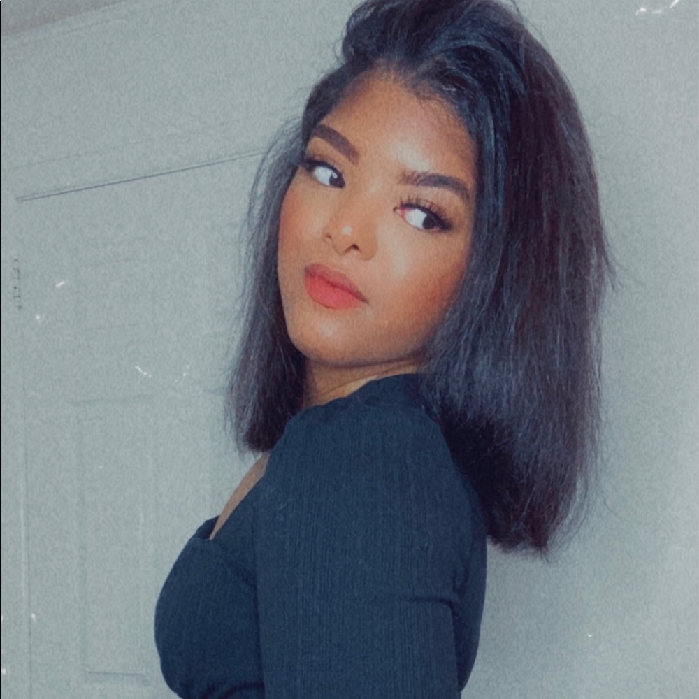 Meet your Posher, Brittany